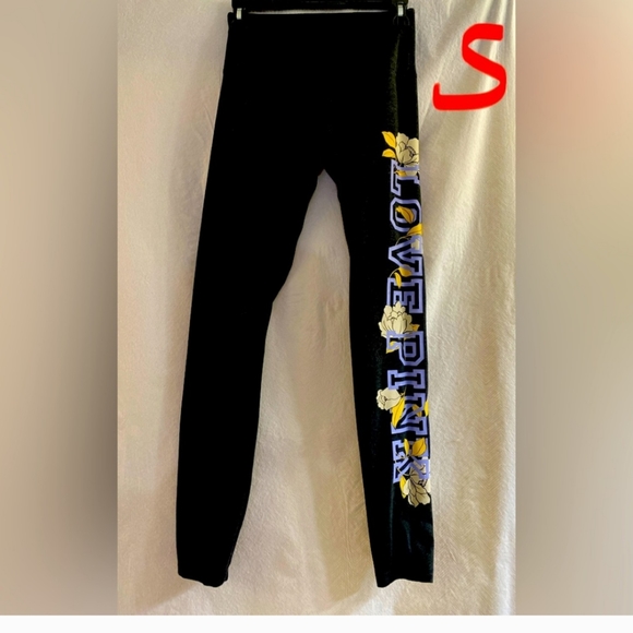 ISO the matching shirt size small or xs ! ISO